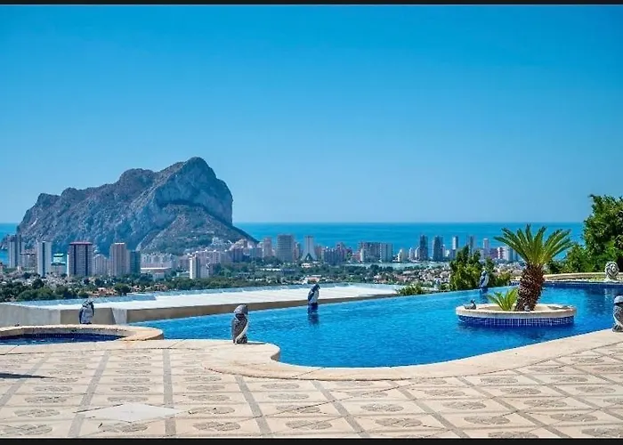 With Fantastic Sea View Pool 23x12 Jacuzzi 别墅 卡尔佩