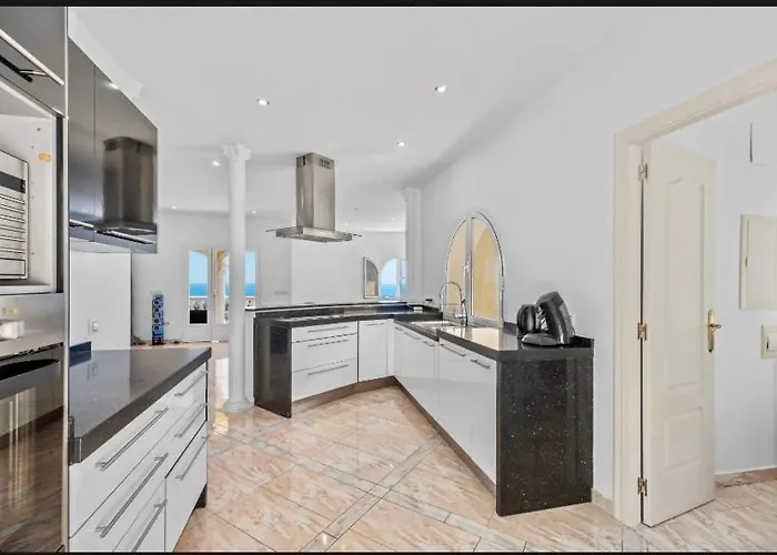 别墅 With Fantastic Sea View Pool 23x12 Jacuzzi