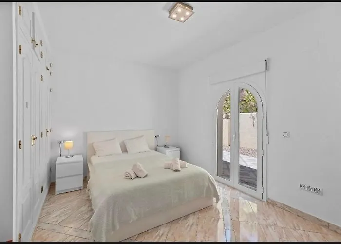 别墅 With Fantastic Sea View Pool 23x12 Jacuzzi