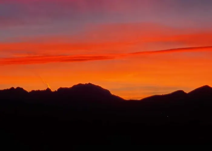 With Fantastic Sea View Pool 23x12 Jacuzzi 卡尔佩